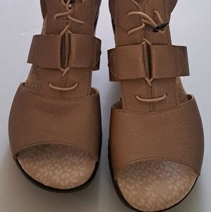 Jambu JBU Sandal Slip On Wedge Memory Foam Size 7.5